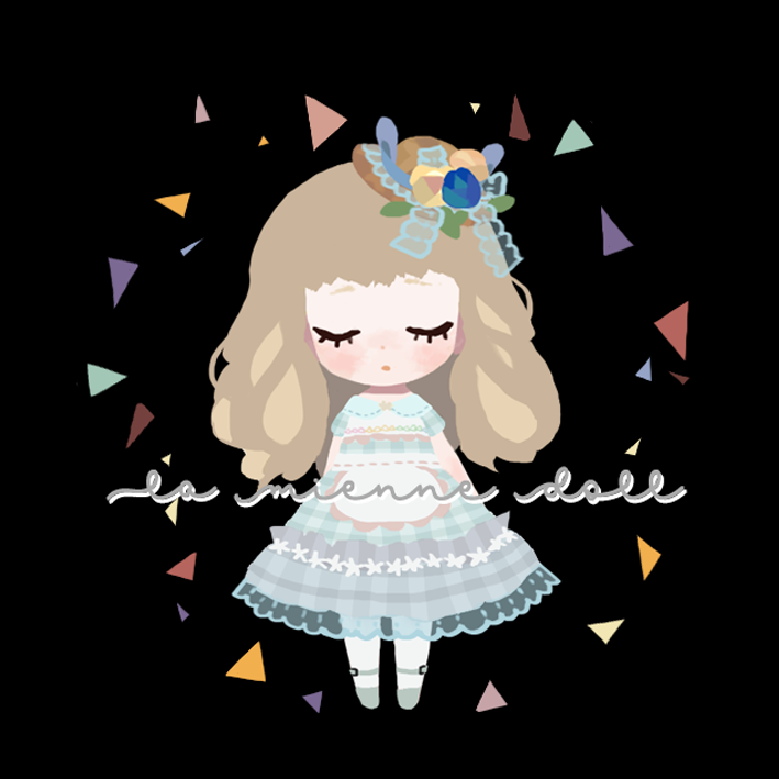 La Mienne Doll